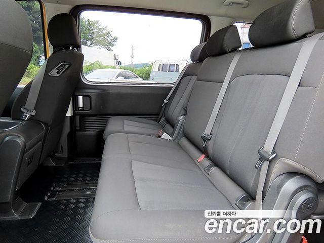Hyundai Staria Tourer 11-Seater Smart 2022 — фото 6
