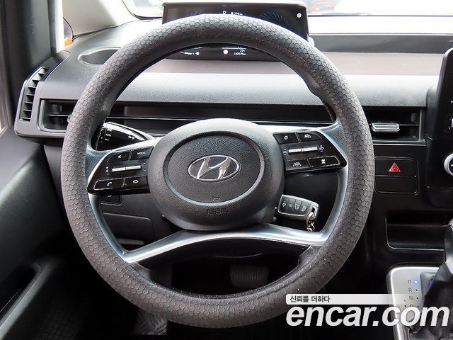 Hyundai Staria Tourer 11-Seater Smart 2022 — фото 8
