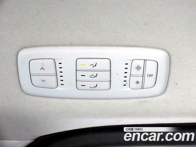Hyundai Staria Tourer 11-Seater Smart 2022 — фото 18