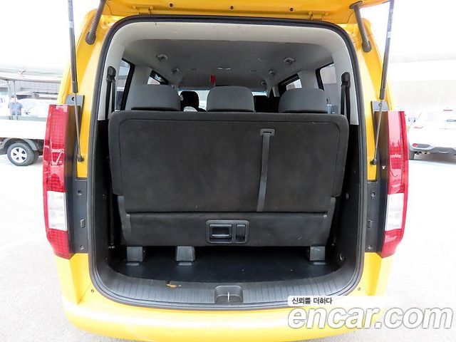 Hyundai Staria Tourer 11-Seater Smart 2022 — фото 20