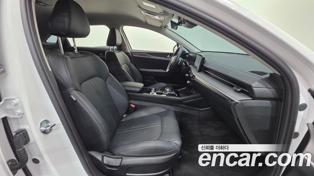 Kia K5 (III) 2.0 Prestige 2025 — фото 10