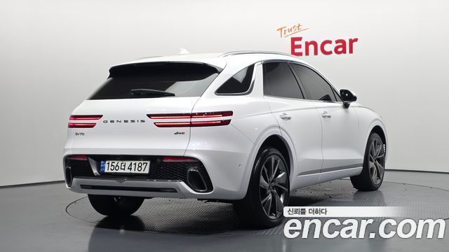 Genesis GV70 2.5T Gasoline AWD 2023 — фото 2