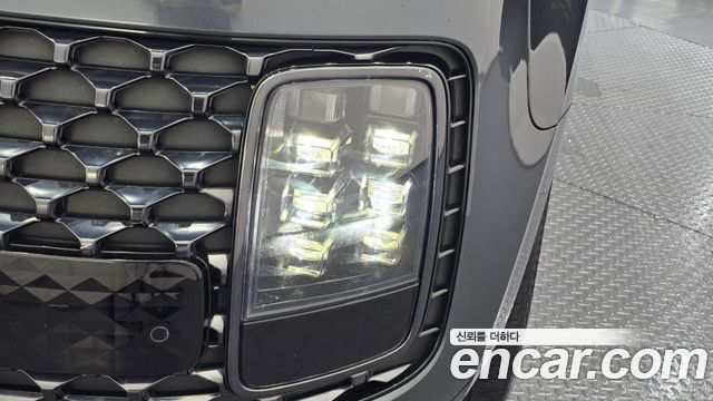 Hyundai Staria 4WD Lounge 9-Seater Inspiration 2023 — фото 22