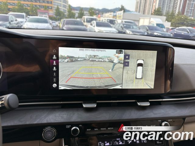 Kia Carnival (IV) Gasoline 9-seater Limousine(Special vehicle) 2021 — фото 17