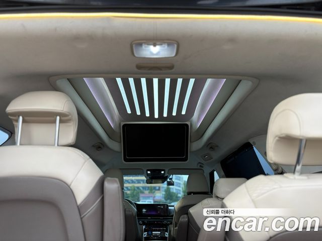 Kia Carnival (IV) Gasoline 9-seater Limousine(Special vehicle) 2021 — фото 21
