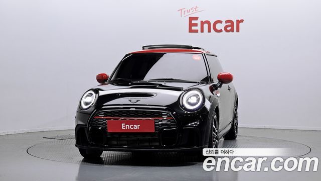 MINI Cooper S JCW Pat Moss Edition 3rd 2023 — фото 2