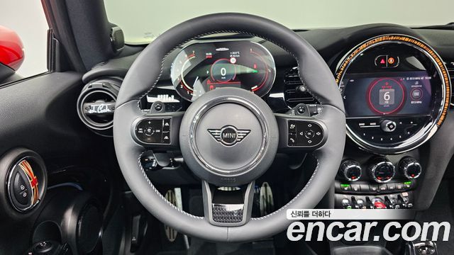 MINI Cooper S JCW Pat Moss Edition 3rd 2023 — фото 5