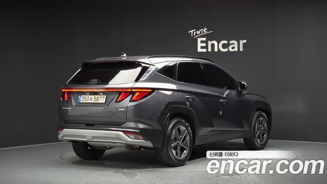Hyundai Tucson (NX4) Gasoline 1.6 Turbo 4WD Inspiration 2024 — фото 2