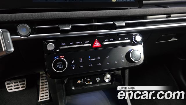 Hyundai Tucson (NX4) Gasoline 1.6 Turbo 4WD Inspiration 2024 — фото 17