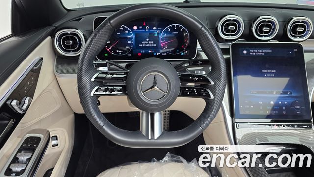 Mercedes-Benz CLE-Class (C236) CLE200 Cabriolet 2024 — фото 19