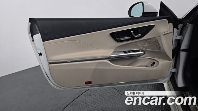 Mercedes-Benz CLE-Class (C236) CLE200 Cabriolet 2024 — фото 31