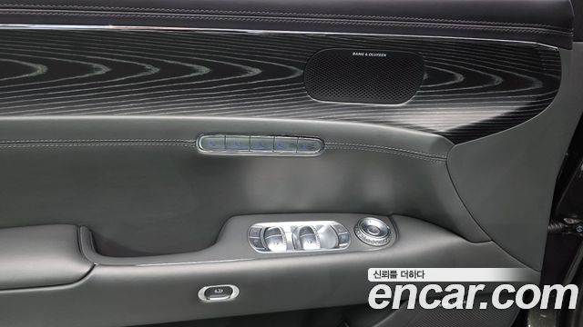Genesis G90 (RS4) Gasoline 3.5 Turbo AWD 2023 — фото 24