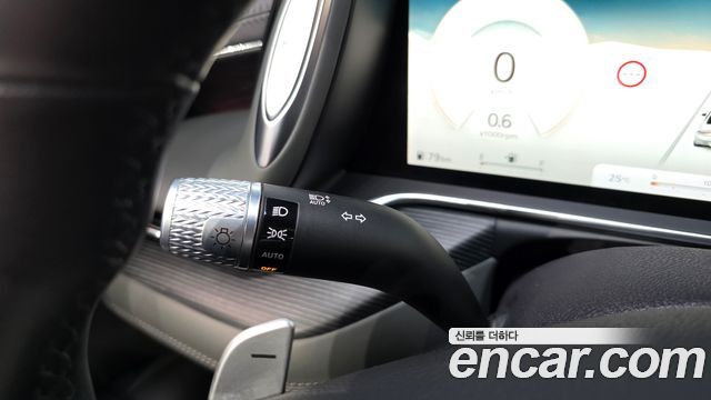 Genesis G90 (RS4) Gasoline 3.5 Turbo AWD 2023 — фото 29