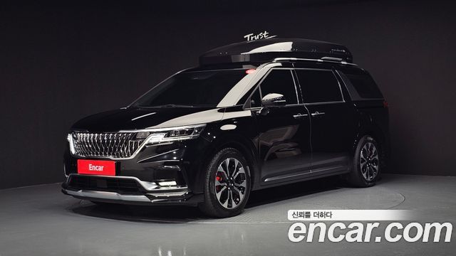 Kia Carnival (IV) Gasoline 7-Seater Signature