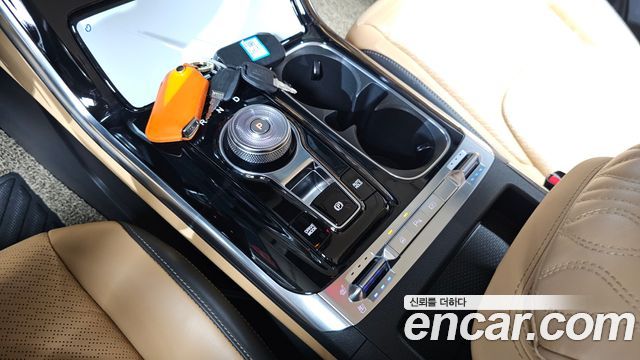 Kia Carnival (IV) Gasoline 7-Seater Signature 2021 — фото 9