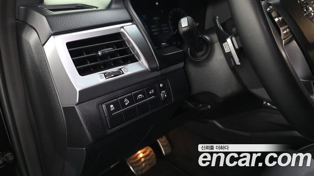 KG Mobility (SsangYong) Rexton Diesel 2.2 4WD The Black 2021 — фото 27