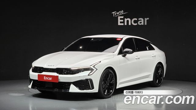 Kia K5 (III) 1.6 Turbo Signature 2024 — фото 1