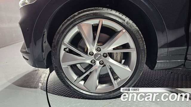 Genesis GV70 2.5T Gasoline AWD 2023 — фото 5