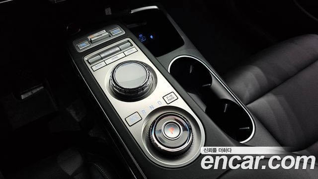 Genesis GV70 2.5T Gasoline AWD 2023 — фото 9