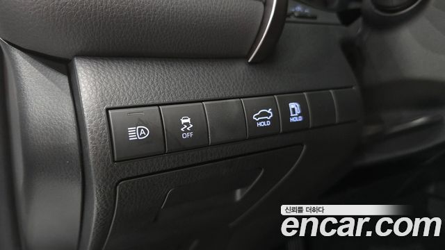 Toyota Camry (XV70) 2.5 XLE Hybrid 2024 — фото 18