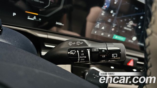 Kia Sportage (V) Gasoline 1.6 Turbo 2WD Signature X Line 2025 — фото 30