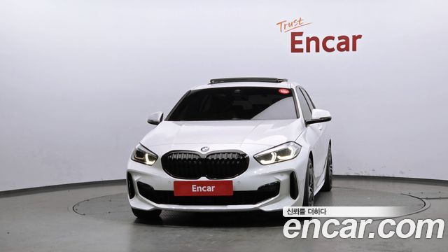 BMW 1 Series (F40) 118d M Sport 2021 — фото 3