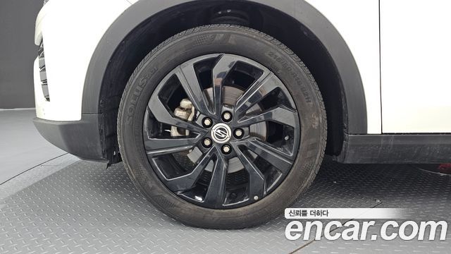 KG Mobility (SsangYong) Very New Tivoli Gasoline 1.5 2WD UPBEAT 2022 — фото 5