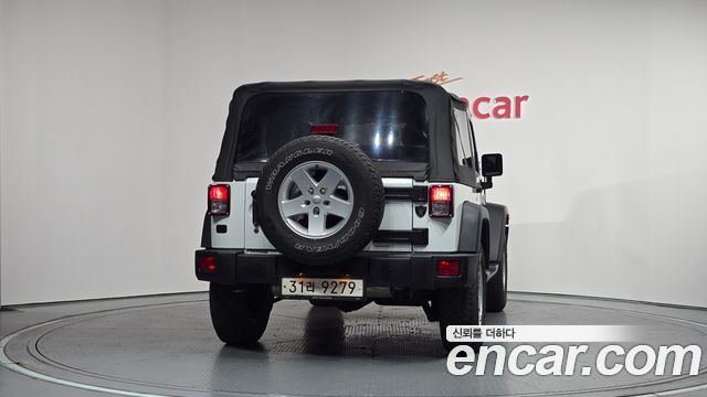 Jeep Wrangler (JK) 3.6 Sport 2Door 2017 — фото 4