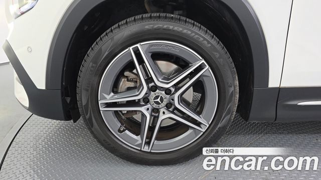 Mercedes-Benz GLB-Class (X247) GLB250 4MATIC 2022 — фото 5