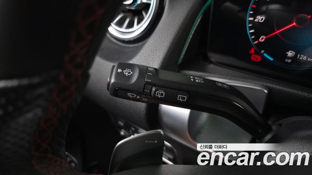 Mercedes-Benz GLB-Class (X247) GLB250 4MATIC 2022 — фото 30