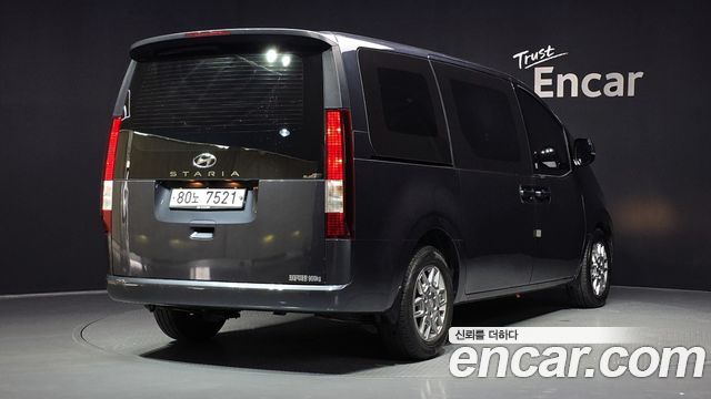 Hyundai Staria Cargo 3-Seater Modern 2022 — фото 2