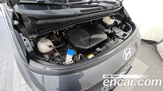 Hyundai Staria Cargo 3-Seater Modern 2022 — фото 6