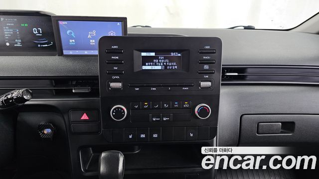 Hyundai Staria Cargo 3-Seater Modern 2022 — фото 14