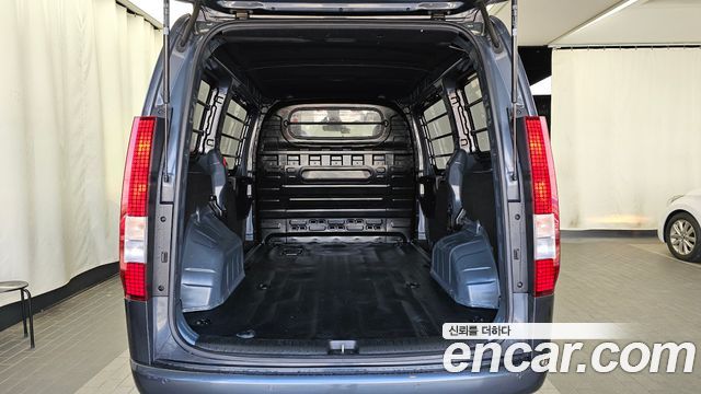 Hyundai Staria Cargo 3-Seater Modern 2022 — фото 20