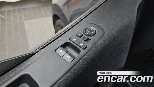 Hyundai Staria Cargo 3-Seater Modern 2022 — фото 30