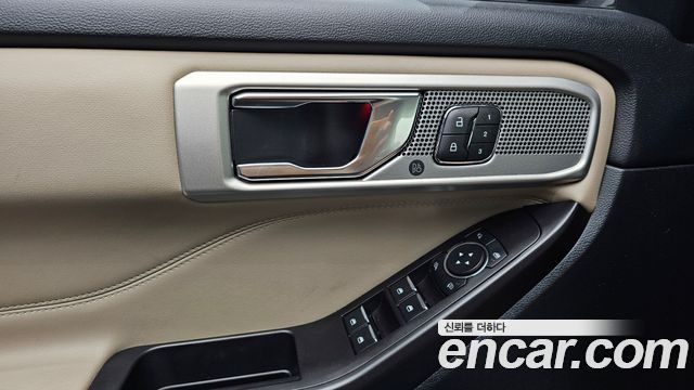Ford Explorer (VI) 2.3 LimIted 4WD 2020 — фото 22