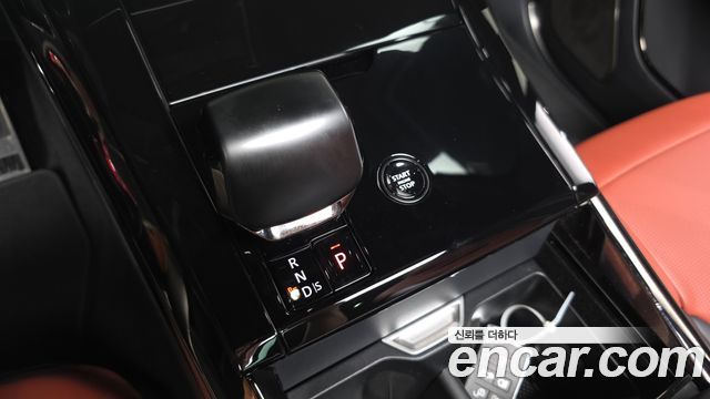Land Rover Range Rover Sport (III) P635 SV Edition 2 2025 — фото 9