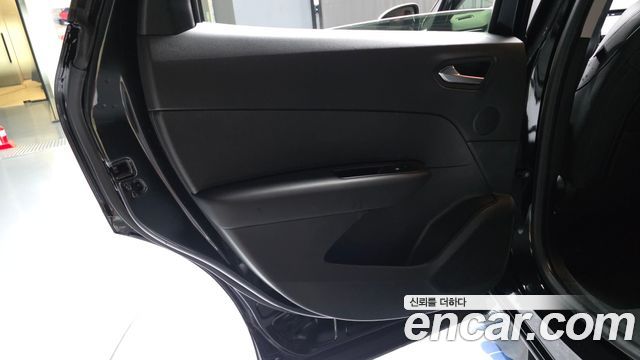 Renault Korea XM3 1.6 GTe LE 2024 — фото 25