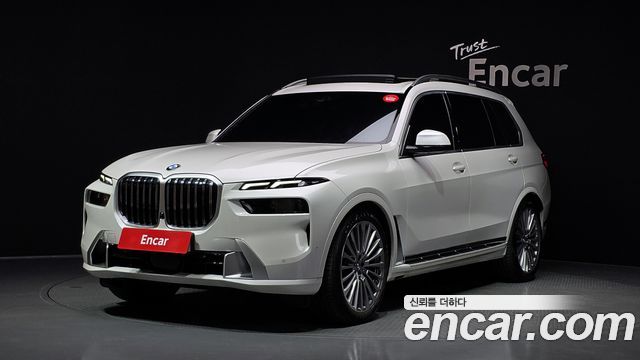 BMW X7 (G07) xDrive 40i Design Pure Excellence 7-Seater 2024 — фото 1