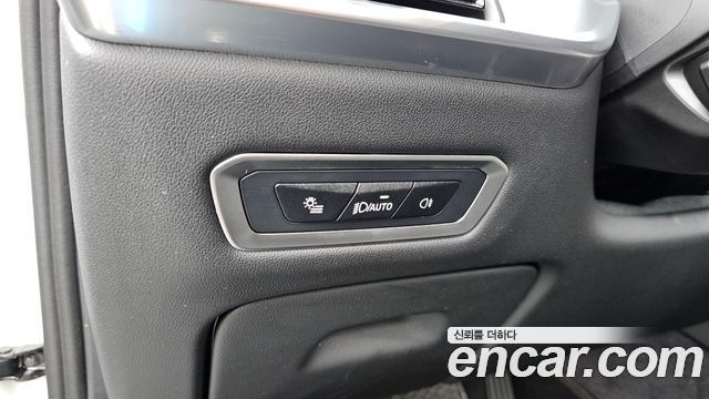 BMW X7 (G07) xDrive 40i Design Pure Excellence 7-Seater 2024 — фото 32
