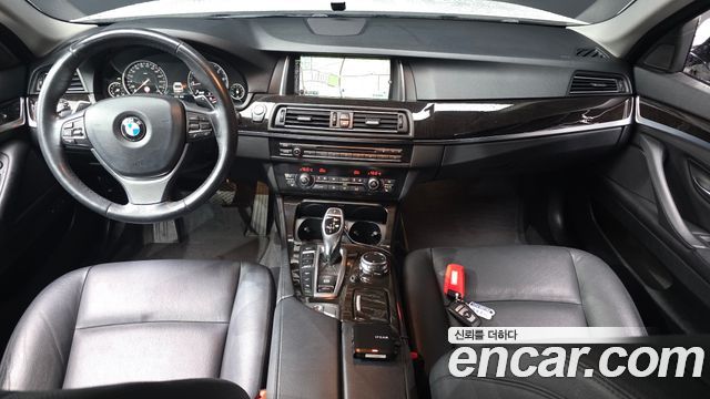 BMW 5 Series (F10) 528i xDrive M Aero Dynamic 2016 — фото 7