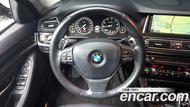 BMW 5 Series (F10) 528i xDrive M Aero Dynamic 2016 — фото 13