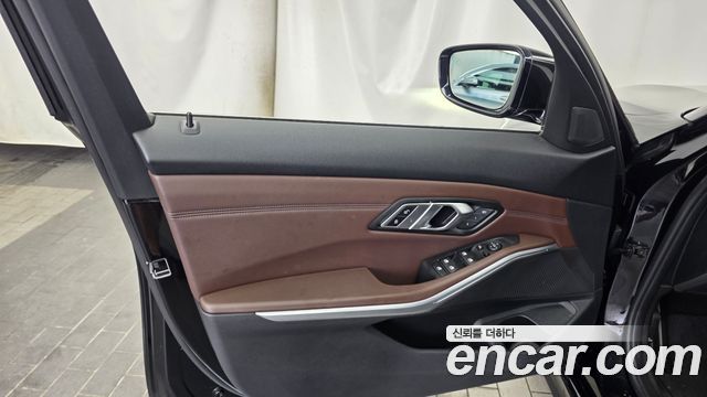BMW 3 Series (G20) 320d Luxury 2019 — фото 24