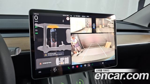 Tesla Model Y RWD 2025 — фото 15