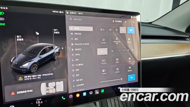 Tesla Model Y RWD 2025 — фото 17
