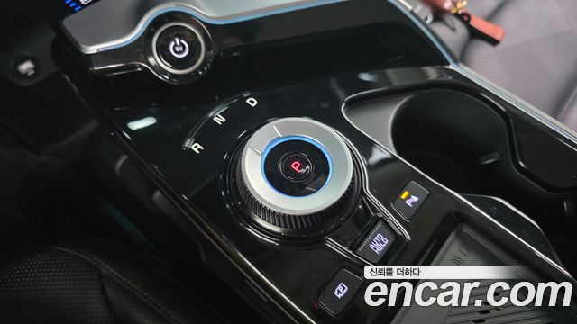Kia EV6 Standard Earth 2023 — фото 9
