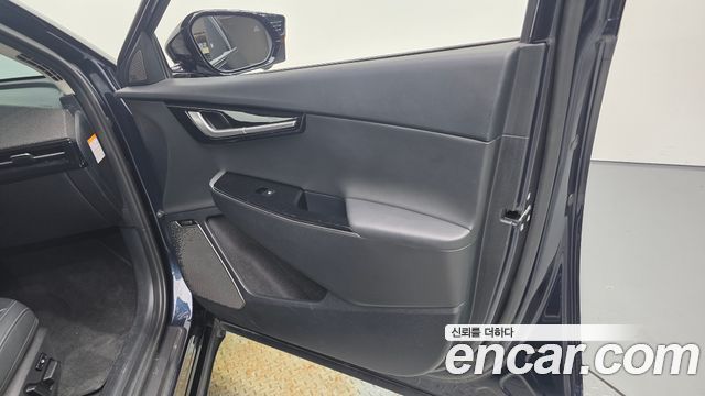 Kia EV6 Standard Earth 2023 — фото 25