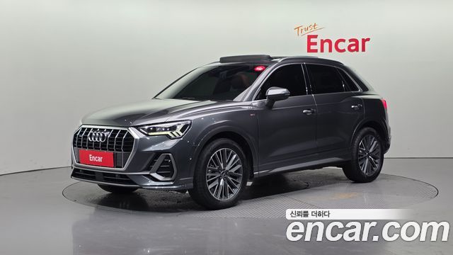 Audi Q3 (F3) 35 TDI Quattro Premium 2022 — фото 1