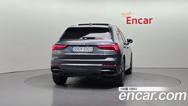 Audi Q3 (F3) 35 TDI Quattro Premium 2022 — фото 4