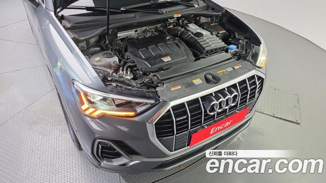 Audi Q3 (F3) 35 TDI Quattro Premium 2022 — фото 6